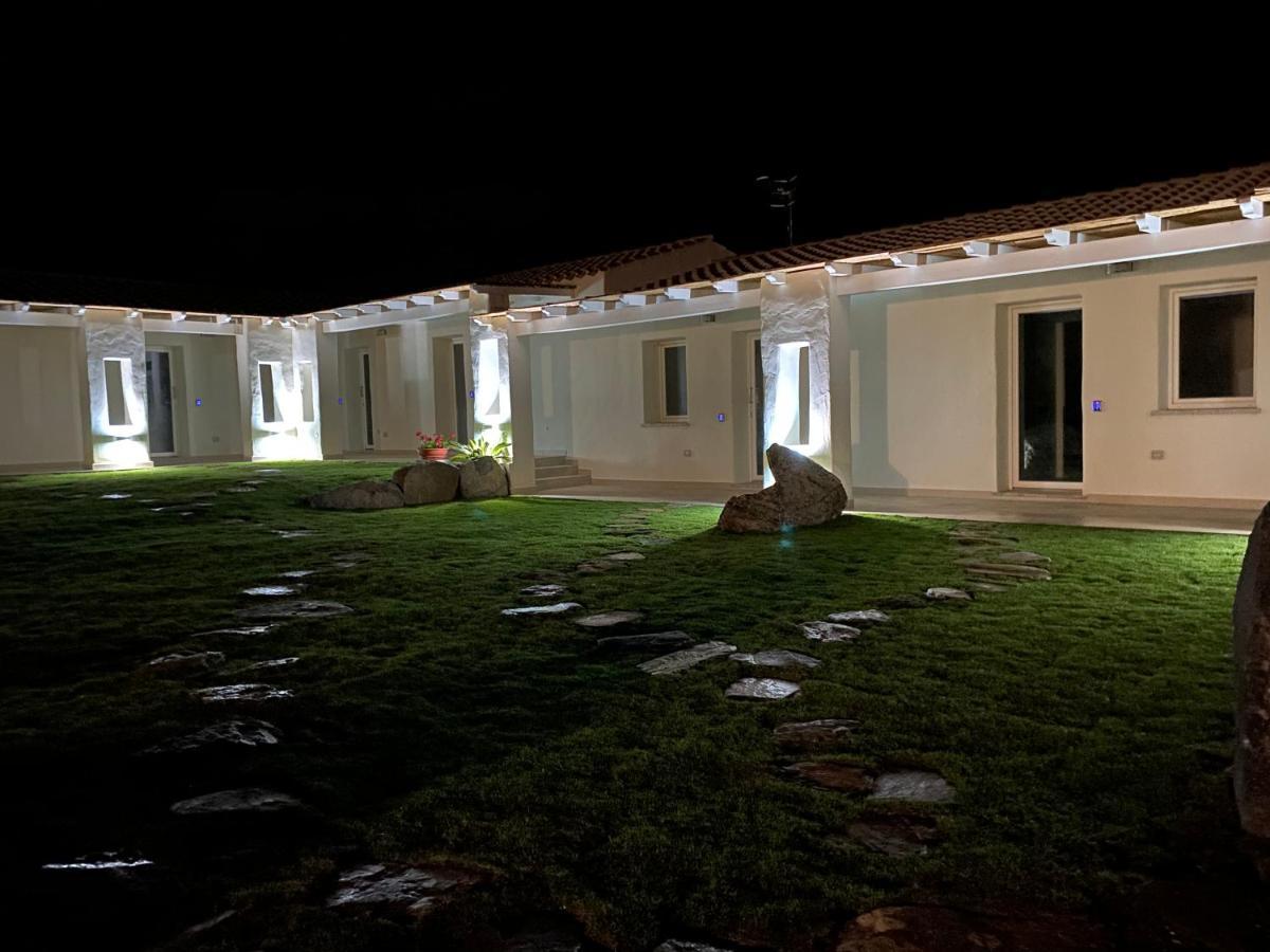 Is Arenas Biancas Agriturismo Теулада Экстерьер фото