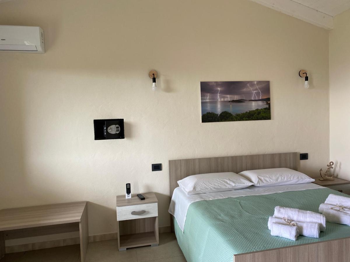 Is Arenas Biancas Agriturismo Теулада Экстерьер фото
