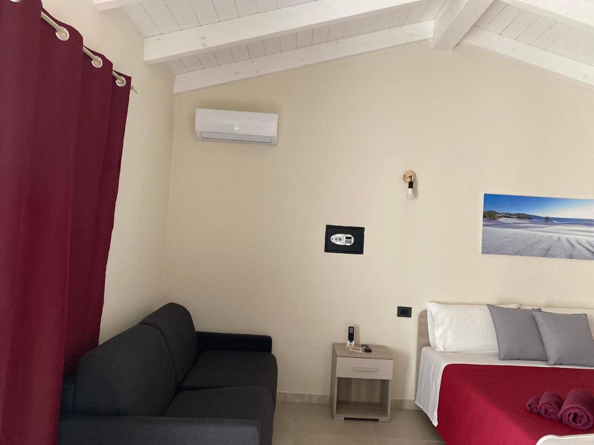Is Arenas Biancas Agriturismo Теулада Экстерьер фото