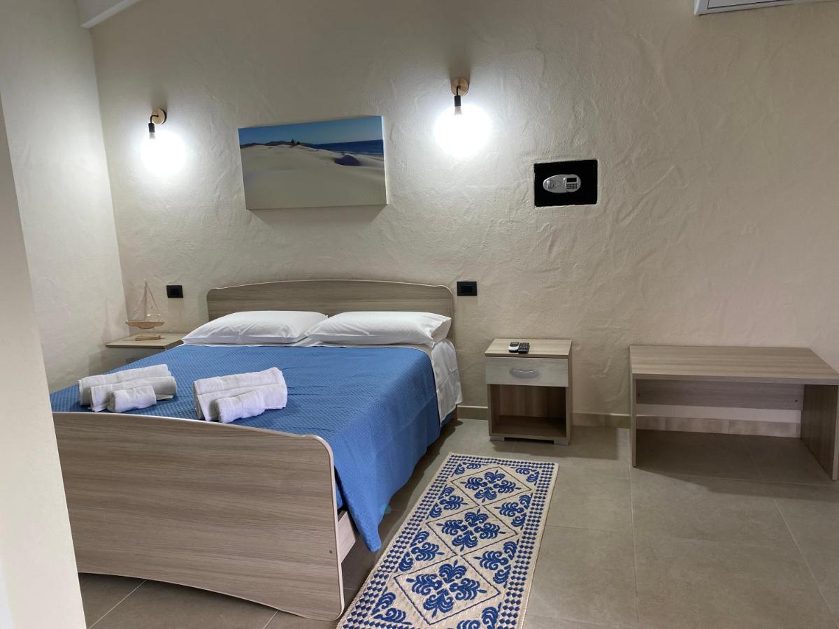 Is Arenas Biancas Agriturismo Теулада Экстерьер фото